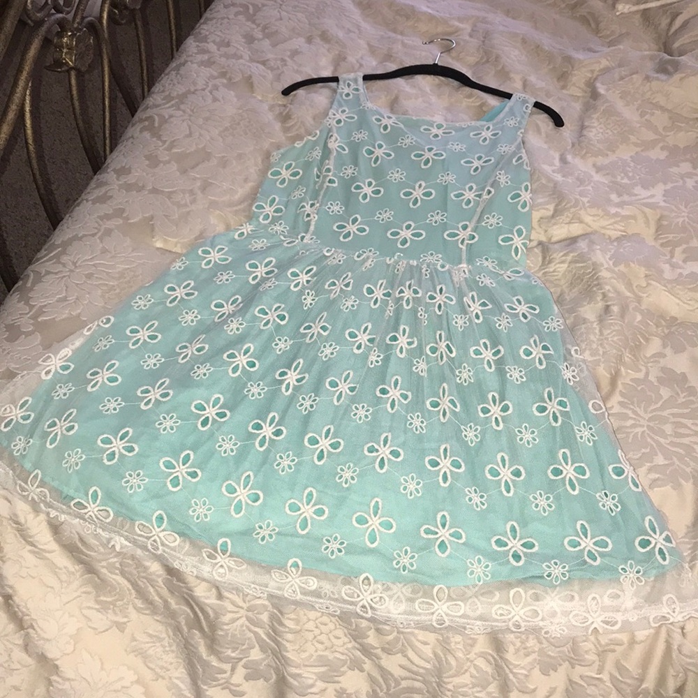 Lace floral Jennifer Lopez dress